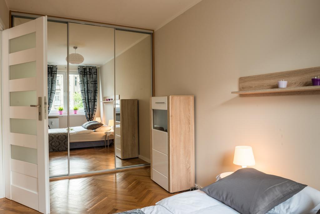 Luxapart Centrum Варшава Экстерьер фото